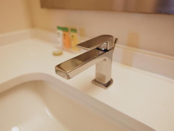 All Seasons Inn & Suites : photo 2 de la chambre king room (remodeled) - non-smoking