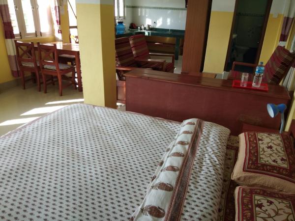 Happy Sedi Lodge : photo 8 de la chambre suite lit king-size avec balcon