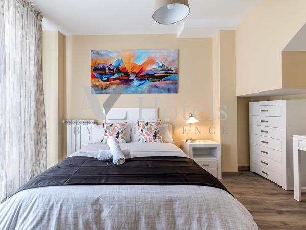 AYZ Villegas - Auto check-in property : photo 3 de la chambre chambre double avec salle de bains commune