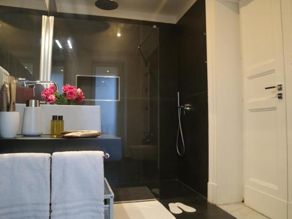 Palazzo del Verga : photo 10 de la chambre suite lit king-size avec balcon