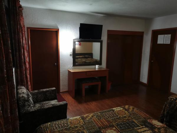 HOTEL ESTADIO S.A : photo 1 de la chambre chambre lits jumeaux