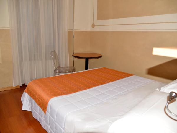 Hotel Amadeus E Teatro : photo 5 de la chambre chambre double