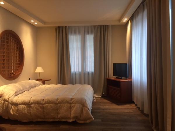 Hostellerie Du Cheval Blanc : photo 1 de la chambre chambre double