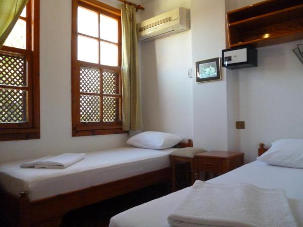 Frankfurt Hotel : photo 3 de la chambre chambre double ou lits jumeaux Économique