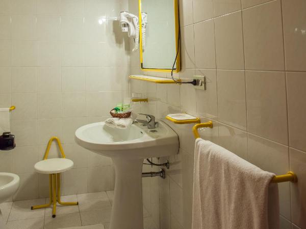 Hotel Quadrifoglio : photo 5 de la chambre chambre simple