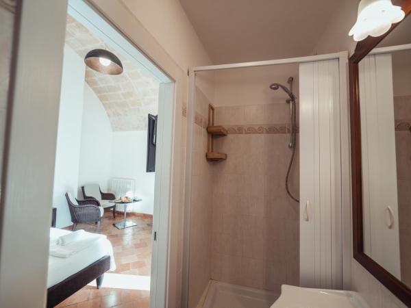 Gradelle San Nicola : photo 9 de la chambre chambre triple