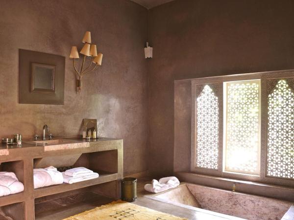 Ksar Char-Bagh Small Luxury Hotels : photo 6 de la chambre suite ksar avec jardin