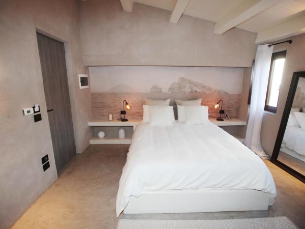 Casa Nostra Luxury Suites & Spa : photo 1 de la chambre suite junior avec terrasse