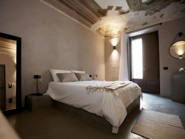 Casa Nostra Luxury Suites & Spa : photo 2 de la chambre chambre double deluxe avec balcon