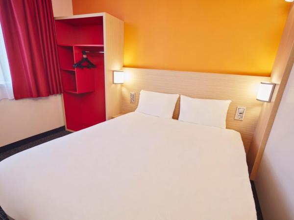 Premiere Classe Clermont Ferrand Centre : photo 10 de la chambre chambre double standard