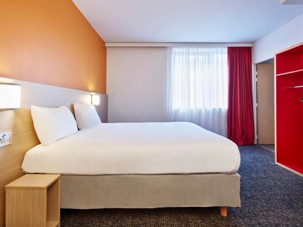 Premiere Classe Clermont Ferrand Centre : photo 7 de la chambre chambre double standard