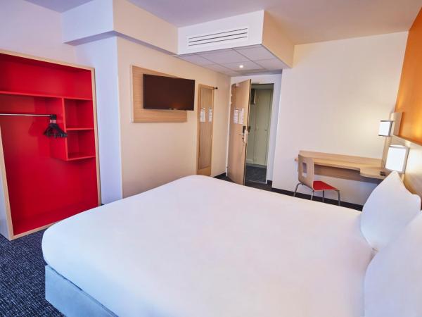 Premiere Classe Clermont Ferrand Centre : photo 6 de la chambre chambre double standard