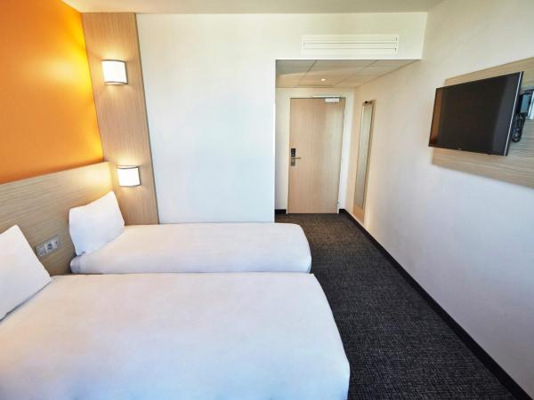 Premiere Classe Clermont Ferrand Centre : photo 4 de la chambre chambre lits jumeaux standard