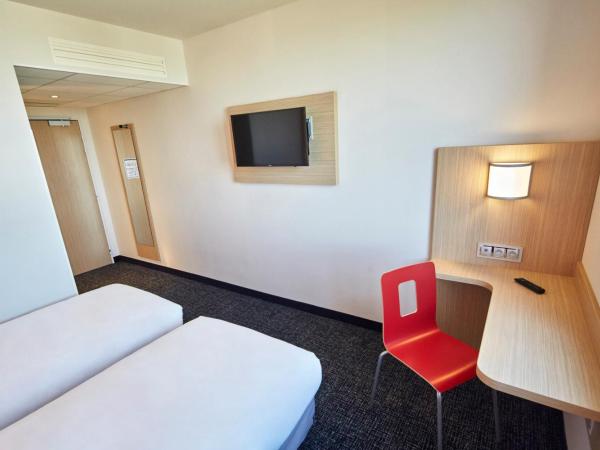 Premiere Classe Clermont Ferrand Centre : photo 3 de la chambre chambre lits jumeaux standard