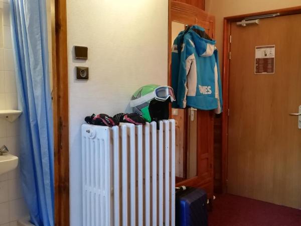 Le Dôme : photo 5 de la chambre chambre simple standard avec douche