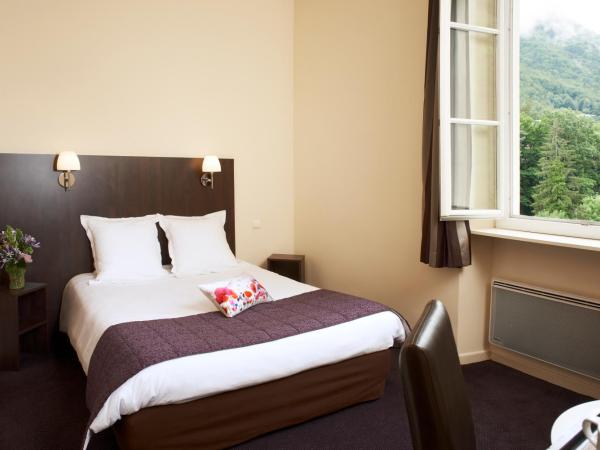 Savoy Hôtel : photo 1 de la chambre chambre double ou lits jumeaux confort avec vue sur la montagne