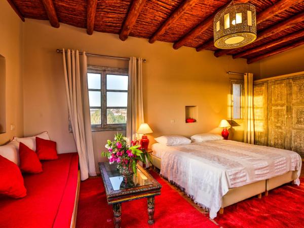 Maison D'hôtes, SPA et YOGA Villa Océane : photo 1 de la chambre chambre double avec balcon