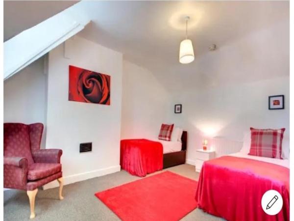 Your Nottingham Vacation, Business Apart, Parking : photo 1 de la chambre maison 4 chambres