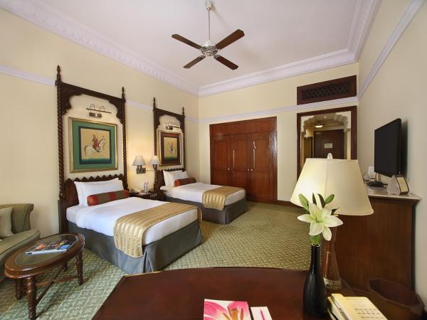 Taj Hari Mahal Jodhpur : photo 5 de la chambre chambre lits jumeaux de luxe - vue sur jardin