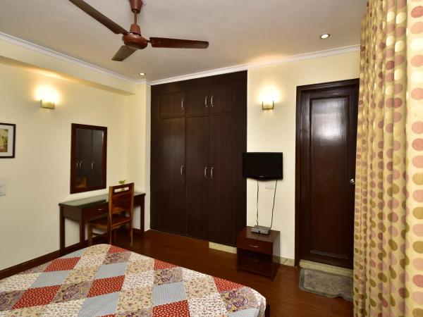 2BHK Comfortable Furnished Serviced Apartments in Hauz Khas - Woodpecker Apartments : photo 10 de la chambre two-bedroom serviced apartment