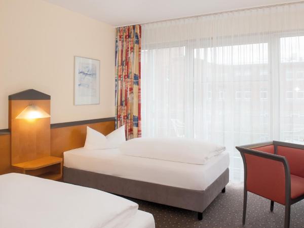 Victor's Residenz-Hotel Berlin Tegel : photo 2 de la chambre chambre double ou lits jumeaux standard