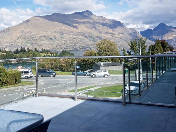 Autoline Queenstown Motel : photo 4 de la chambre appartement 2 chambres avec vue sur la montagne