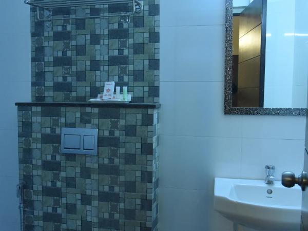 Hotel White Park : photo 3 de la chambre chambre deluxe double ou lits jumeaux