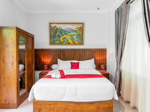 RedDoorz near Universitas Muhammadiyah Yogyakarta : photo 8 de la chambre grande chambre double 