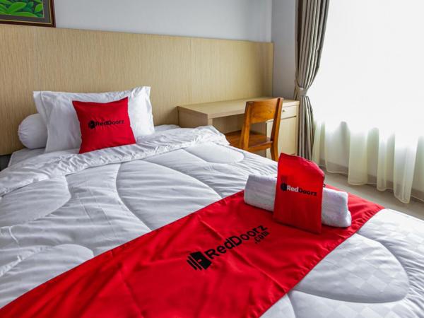 RedDoorz near Universitas Muhammadiyah Yogyakarta : photo 6 de la chambre chambre lits jumeaux