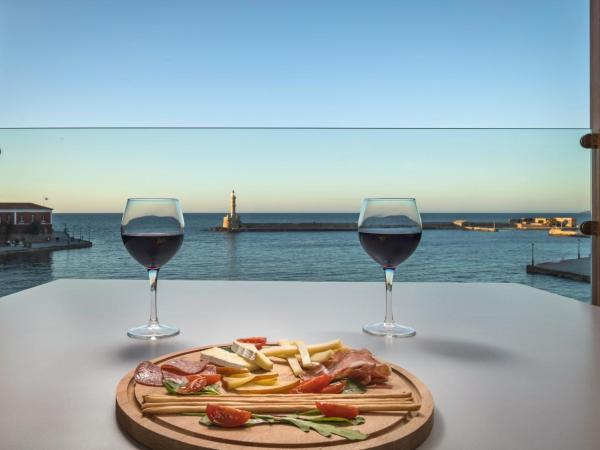 Residenza Vranas Boutique Hotel : photo 10 de la chambre suite 2 chambres - vue sur mer