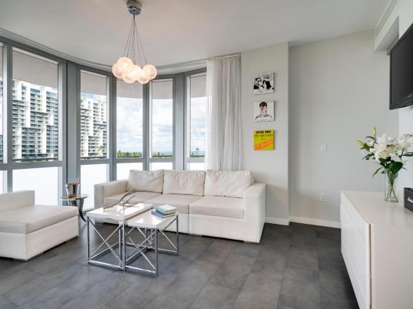 Boulan South Beach : photo 2 de la chambre suite 2 chambres avec balcon