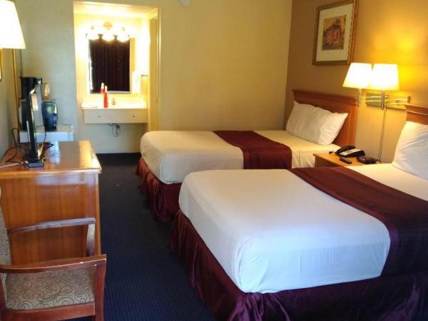 Knights Inn San Antonio near Frost Bank Center : photo 5 de la chambre chambre standard avec 2 lits doubles-non-fumeurs