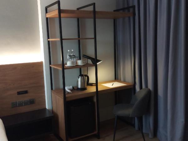 Roxy Hotel Padungan : photo 4 de la chambre chambre lits jumeaux deluxe