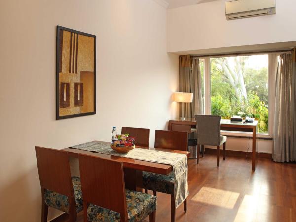 Ahuja Residency Sunder Nagar : photo 4 de la chambre suite