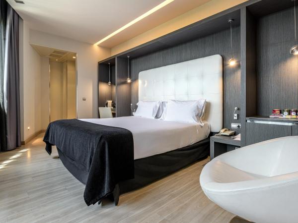 Hotel Maydrit Airport : photo 1 de la chambre chambre double exécutive