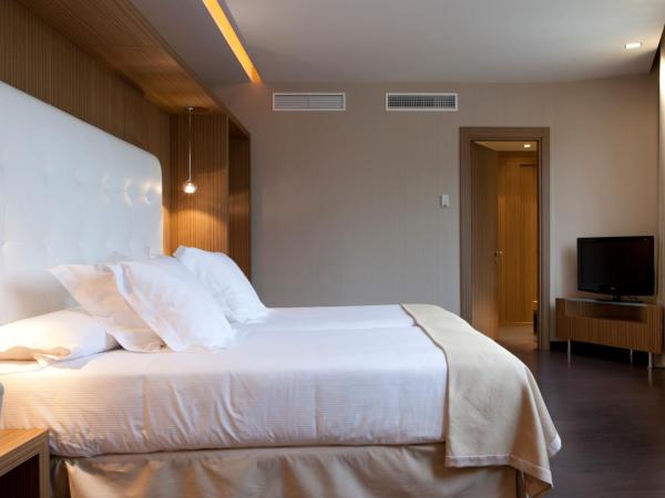 Hotel Maydrit Airport : photo 3 de la chambre chambre double exécutive