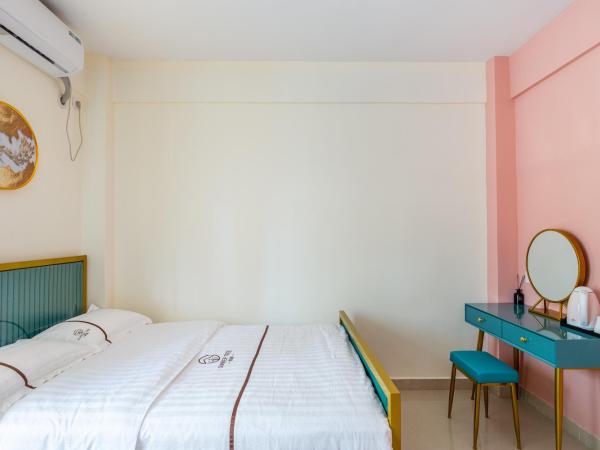 Summer Tree Inn (The Captain's Hostel) : photo 4 de la chambre chambre familiale avec salle de bains