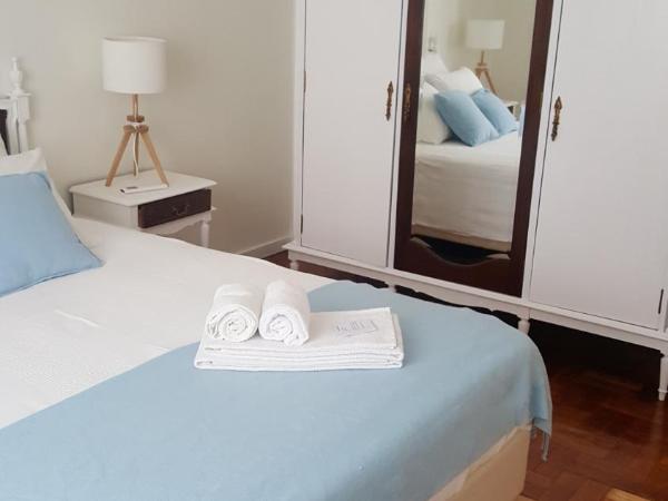 Casa aOrta Downtown : photo 1 de la chambre chambre double avec salle de bains privative extérieure