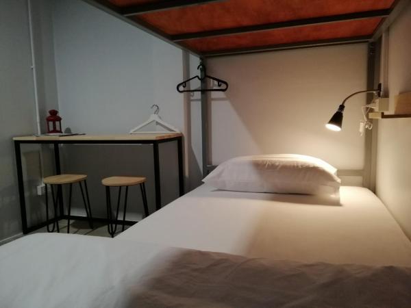 The Marble Hostel : photo 3 de la chambre chambre lits jumeaux standard avec salle de bains commune