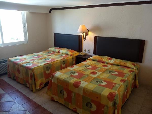 Hotel Acuario de Veracruz : photo 3 de la chambre chambre double avec 2 lits doubles