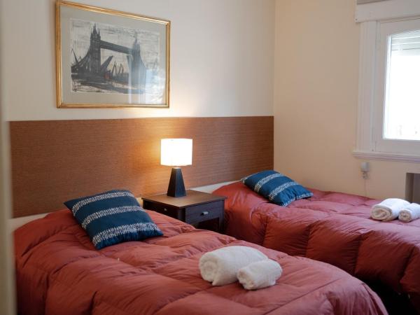 Juana Banana Bed and Breakfast : photo 5 de la chambre chambre double ou lits jumeaux avec salle de bains privative externe