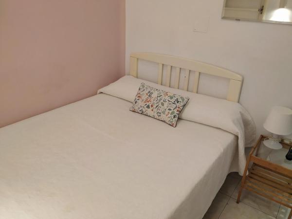 Hostal Abitum Madrid : photo 5 de la chambre chambre simple