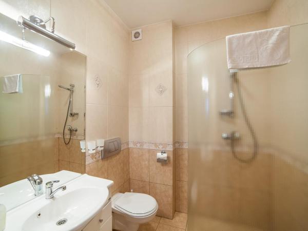 Olymp : photo 3 de la chambre chambre lits jumeaux avec lit d’appoint - 301