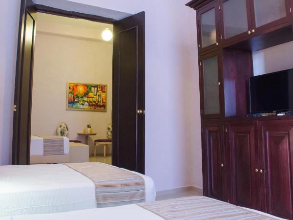 Hotel Lavanda CAS Merida : photo 2 de la chambre chambre familiale supérieure