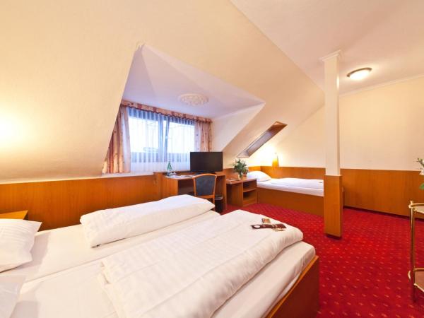 Hotel Primus Frankfurt Sachsenhausen : photo 2 de la chambre chambre triple standard