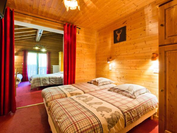 Hôtel Le Kandahar : photo 1 de la chambre chambre familiale