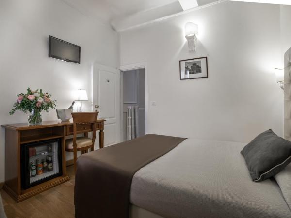 Hotel Bretagna Heritage - Alfieri Collezione : photo 2 de la chambre chambre simple