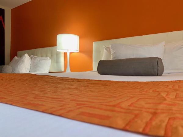 Howard Johnson by Wyndham Winnipeg West : photo 8 de la chambre chambre lit queen-size avec 2 lits queen-size - 2ème Étage/non-fumeurs