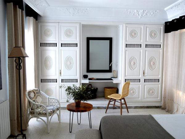 VILLA EDO : photo 2 de la chambre suite - vue sur jardin