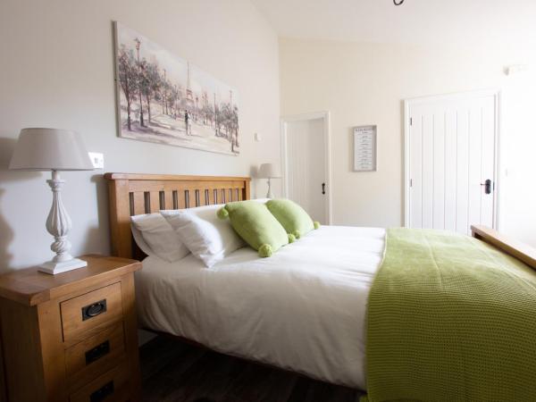 Millbrae Lodges : photo 2 de la chambre chambre double avec salle de bains privative